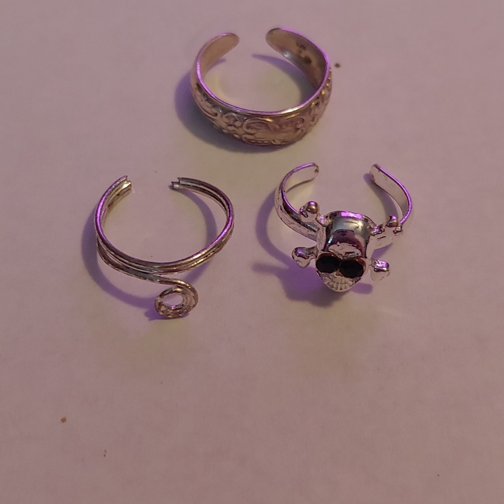 Toe ring bundle